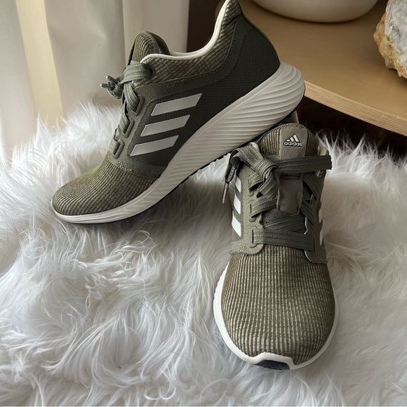 ADIDAS EDGE LUX 3 | SZ 6 | NWT - Picture 2 of 4